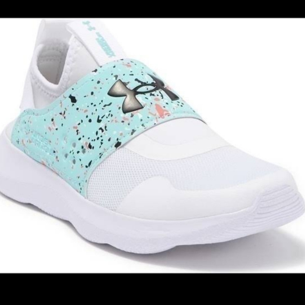 New without box Under Armour Runplay Running Shoes
